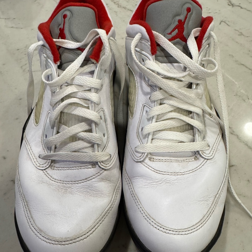 Jordan Men's White and Red Golf Shoes